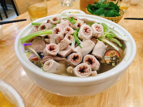Vua Lòng 18 - Không Gian Ẩm Thực Sang Trọng