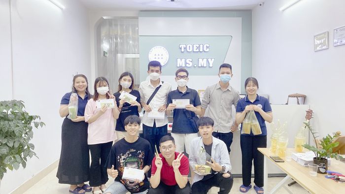 TOEIC MS. MY - Hình ảnh 1