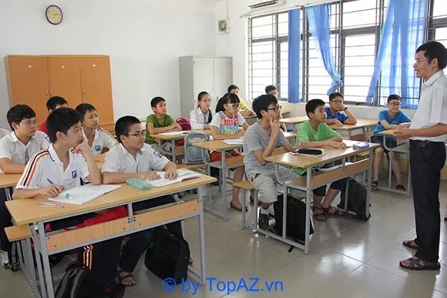 Khoa Bảng - Đế chế luyện thi chuyên cấp 3 Hà Nội