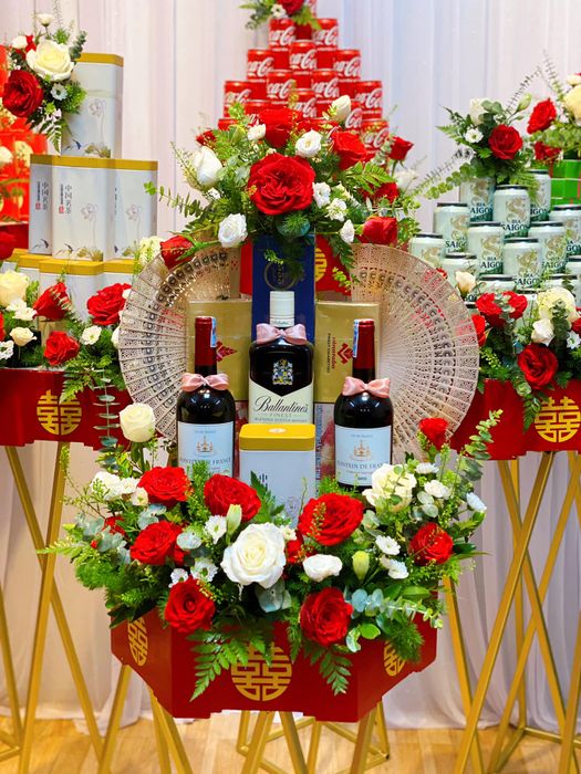 Mẫu tráp cưới rồng phượng cao cấp tại Vân Flower - Ảnh 2