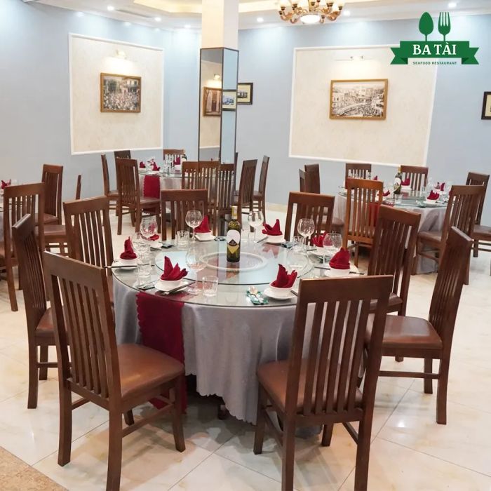 Không gian sang trọng với view thành phố tại Hương Ga