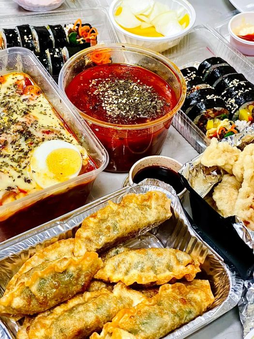 Những món ăn Hàn Quốc hấp dẫn tại Hibbong