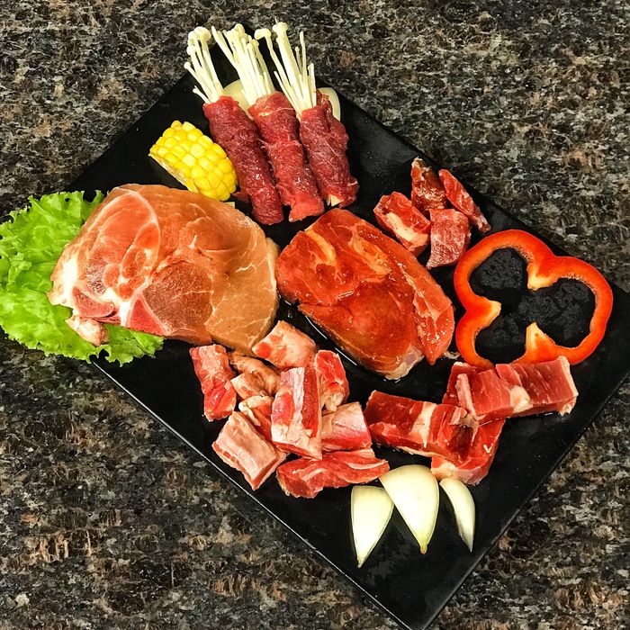 Nghệ thuật nướng thịt tại Đỏ - Tiệm Thịt Nướng - Ảnh 2
