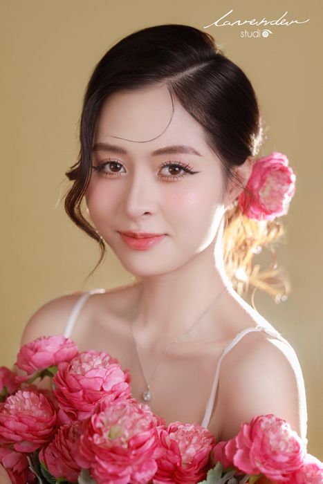 Tuyển tập tác phẩm nghệ thuật từ Lavender Studio