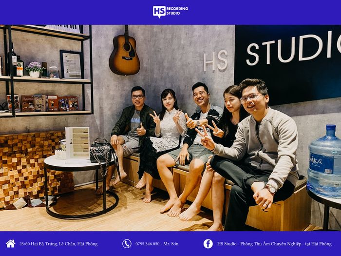 HS Studio - Hình ảnh 2