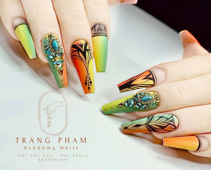 Chuyên gia Trang Phạm ảnh 2