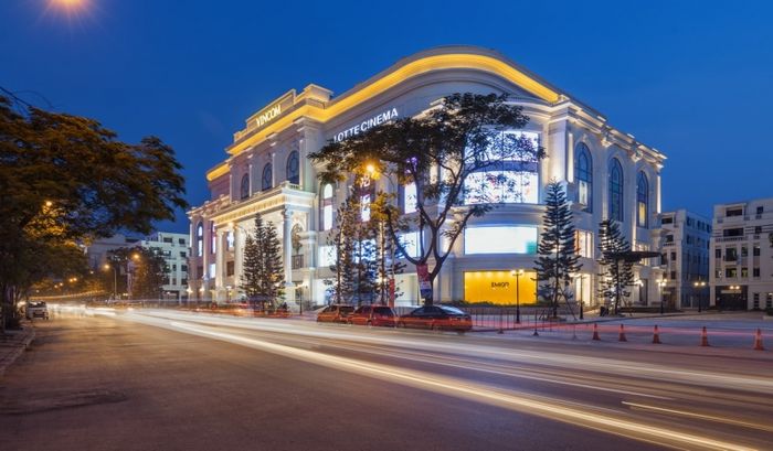 Vincom Plaza - Không gian mua sắm sang trọng