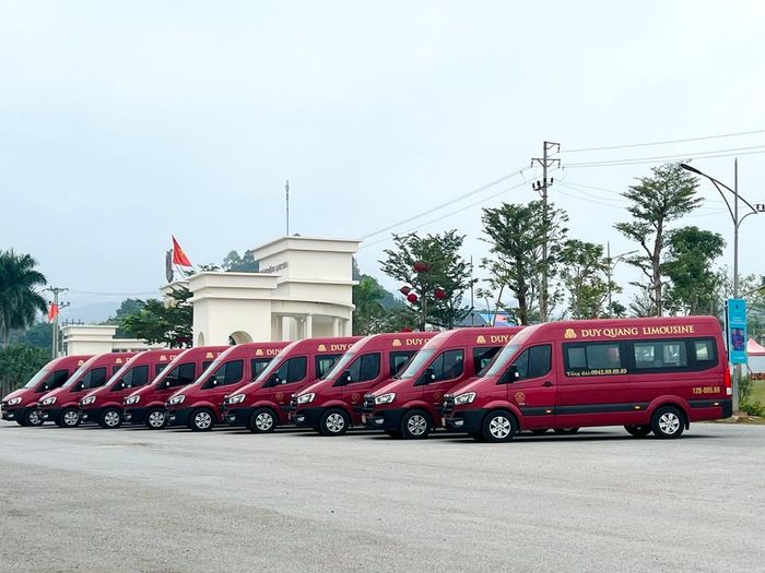 Hình ảnh nội thất cao cấp Duy Quang Limousine (ảnh 2)