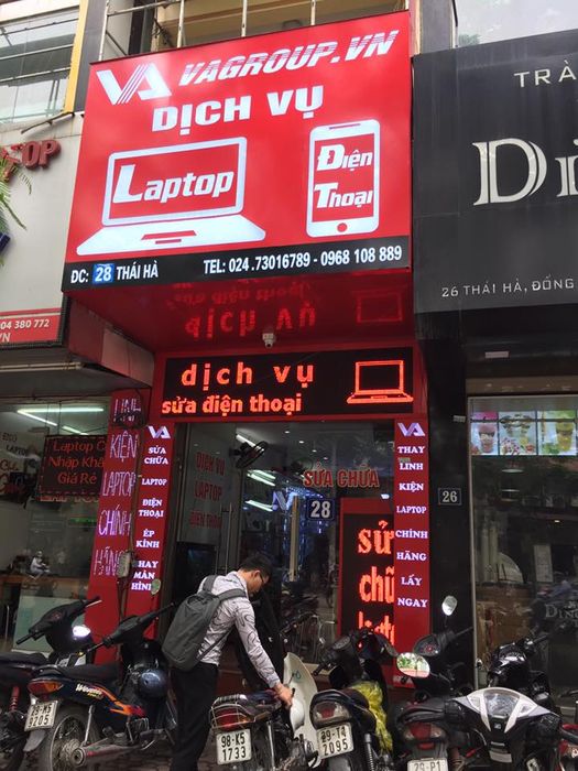 Không gian làm việc hiện đại tại VAGROUP.vn