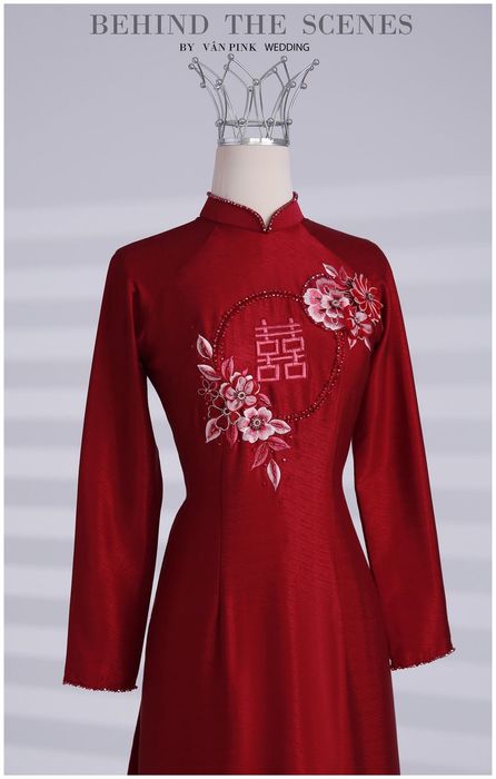 Vân Pink Wedding - BST áo dài cưới đính kết tinh xảo