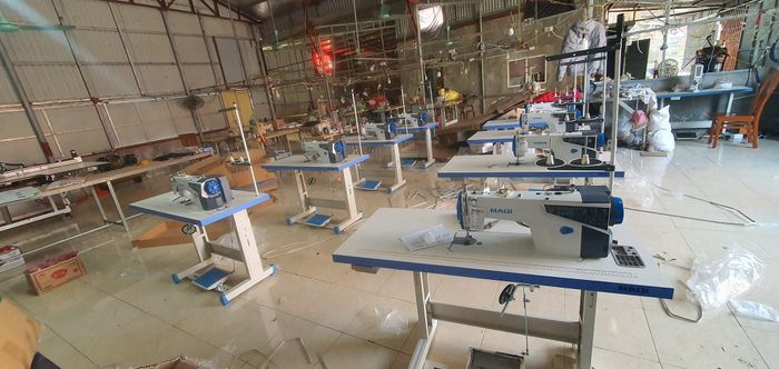 Máy Khâu Công Huấn ảnh 1