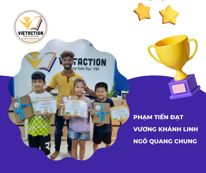 Hoạt động ngoại khóa sôi nổi tại VietACTION