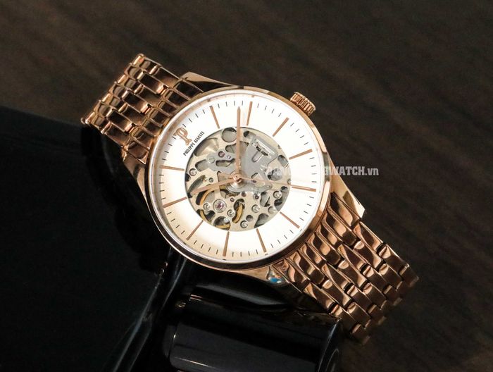 Không gian trưng bày đẳng cấp tại ĐĂNG QUANG WATCH - Ảnh 3
