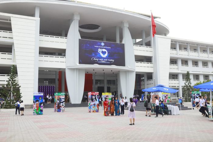 Hình ảnh ấn tượng về Trường THCS Nguyễn Tri Phương