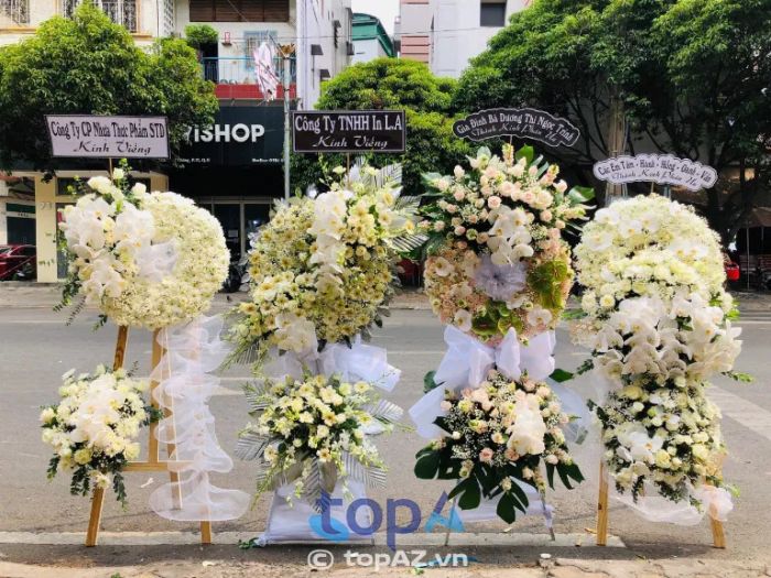 Shop Hoa Tươi Xuân Lai - Địa chỉ vàng cho hoa viếng tang lễ tại Bắc Giang