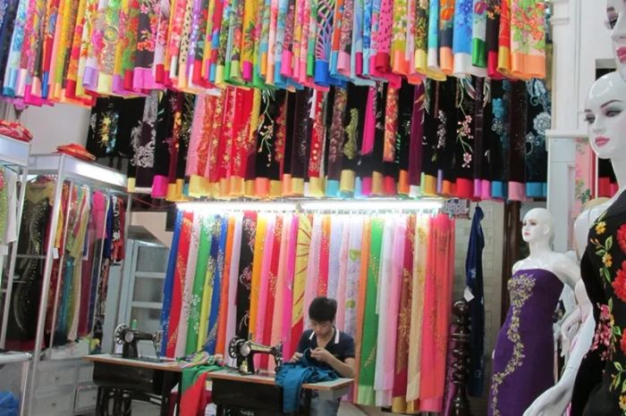 Nhà may Thẩm ảnh 2
