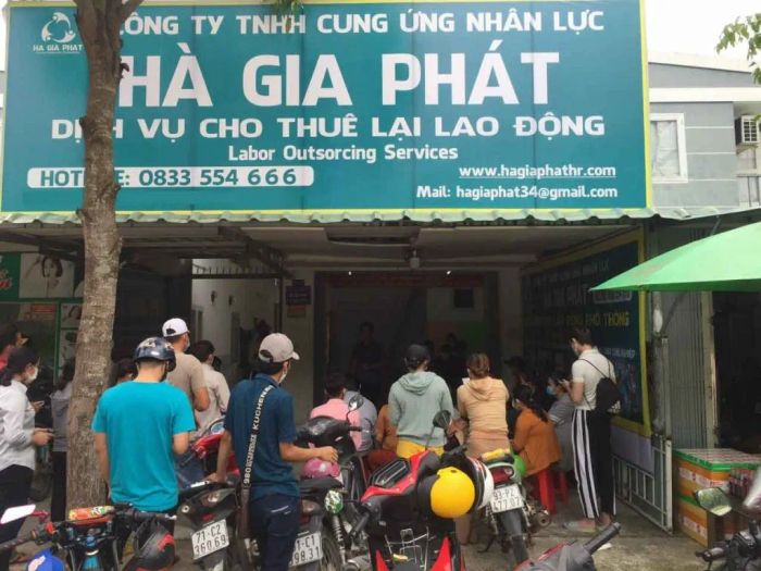Hình ảnh đội ngũ nhân sự chất lượng tại Hà Gia Phát