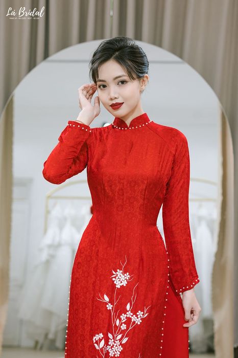 BST áo dài cưới lộng lẫy tại Lá Bridal