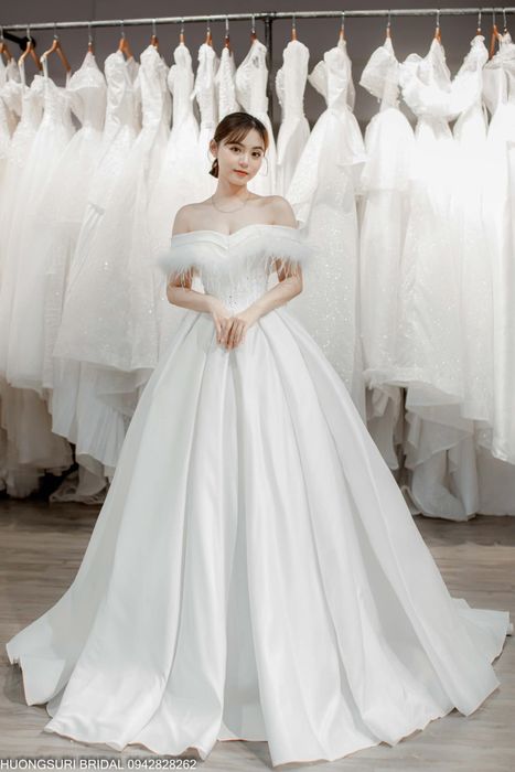 BST váy cưới đa phong cách tại HuongSuri Bridal