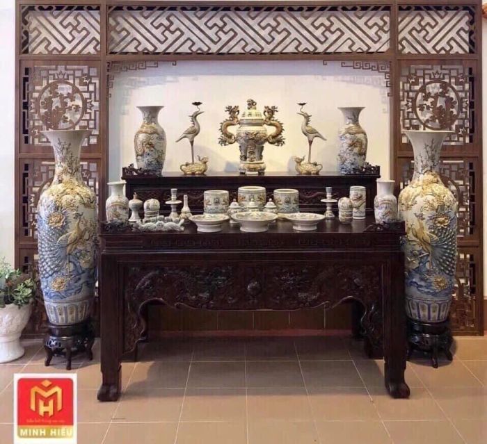 Bộ sưu tập đồ thờ men lam cao cấp tại Minh Hiếu (Ảnh 2)