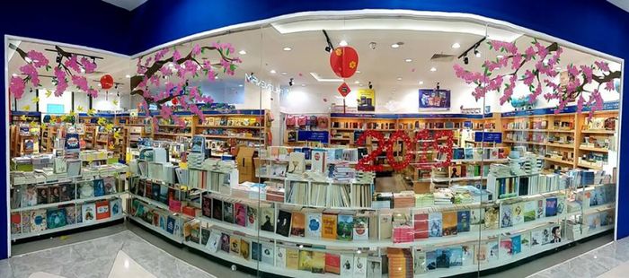 Góc đọc sách view đẹp tại Phương Nam