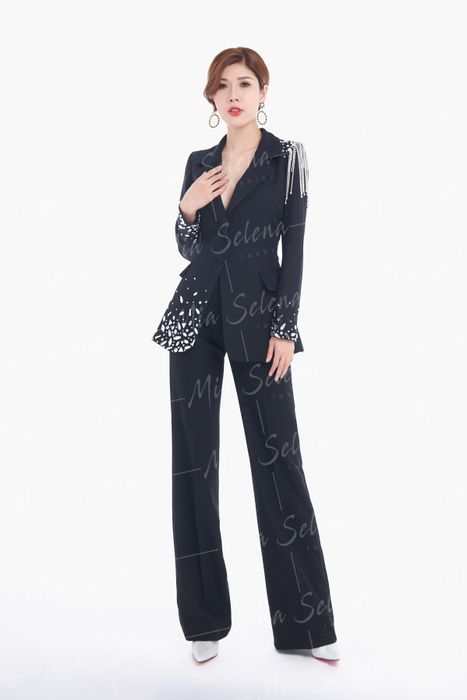BST vest đẳng cấp tại Mia Selena
