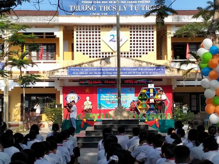 Tuyển tập hình ảnh đẹp về THCS Lý Tự Trọng - TP Huế