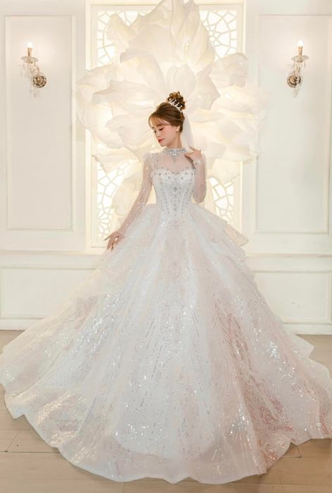 BST váy cưới Luxury đầy ấn tượng tại Huy Thái Studio