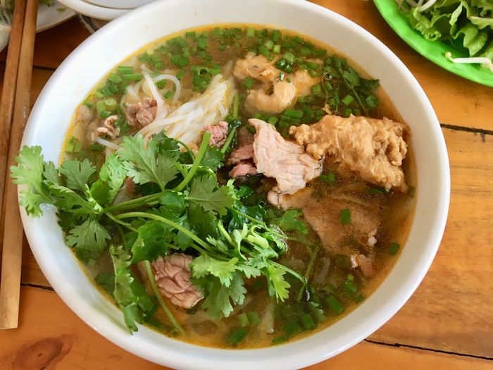 Phở - Bánh cuốn Tuyết Ninh: Không gian ấm cúng, món ngon đậm đà