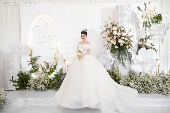 BST váy cưới lộng lẫy tại LuanVu Wedding House