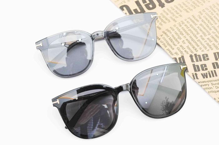 Bộ sưu tập kính độc đáo tại Shop Kính Hàng Độc