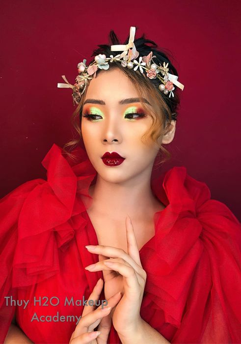 Ảnh 2: Bộ sưu tập tác phẩm ấn tượng tại ThuyH2O Makeup