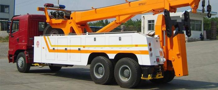 Khoảnh khắc chuyên nghiệp của đội cứu hộ CuuHo24h trên đường phố Huế