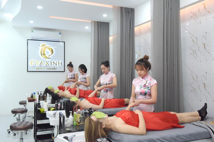 Không gian hiện đại tại Viện Thẩm Mỹ Quốc Tế Evaxinh