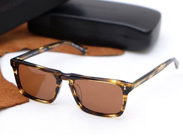 Oliver Peoples - Tinh hoa thiết kế trong từng đường kính