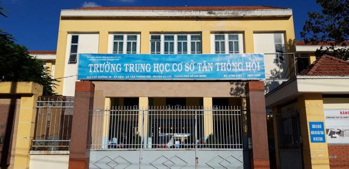 Hình ảnh toàn cảnh Trường THCS Tân Thông Hội