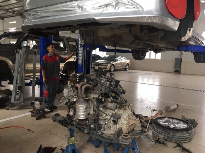 Hình ảnh không gian làm việc chuyên nghiệp tại Trường Phát Huế