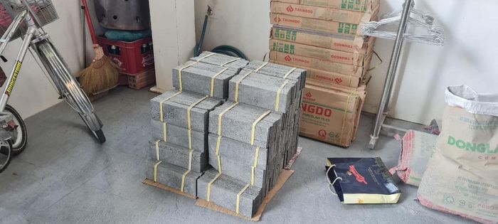 Hình ảnh showroom Gạch Men & Nội Thất Thành Kiều