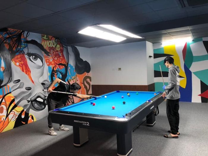 Club Billiards Coffee T&T – Bức tranh thứ hai đầy cảm xúc từ góc nhìn khác biệt