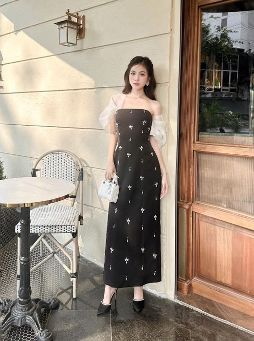 Không gian sang trọng tại Liti Dress