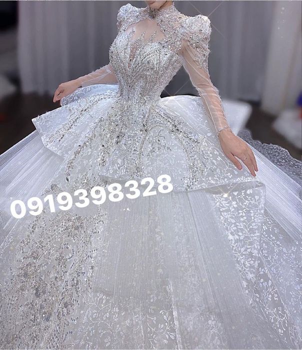 Khoảnh khắc tỏa sáng cùng thiết kế độc quyền - Tuấn Khanh Bridal Ảnh 2