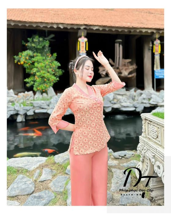Hình ảnh Trầm Hương Cao Cấp Trúc Linh - Huế phiên bản 1