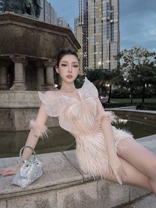 TIỆM 2001 - Ảnh 1: Phong cách đa dạng