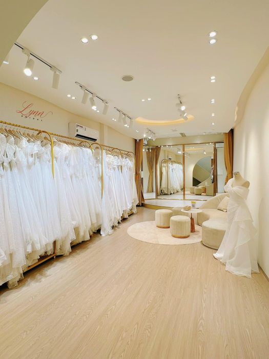 BST váy cưới đa phong cách tại Lynn Bridal
