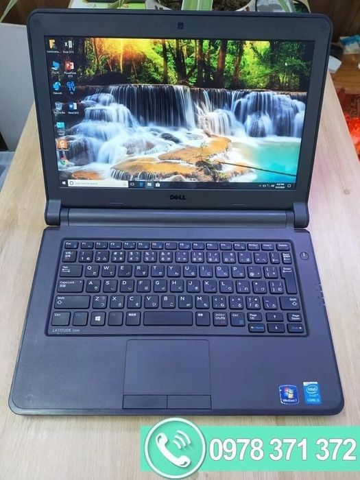 Không gian trưng bày laptop giá sinh viên tại Laptop Thanh Bình - Ảnh 1