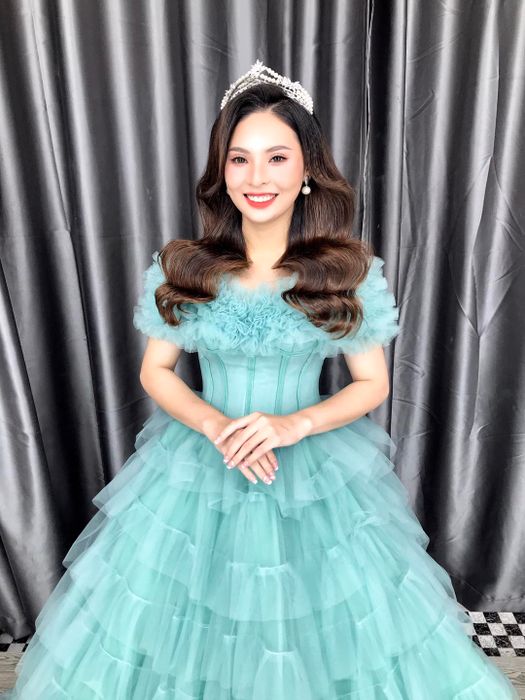 BST váy cưới sang trọng tại LIÊN Bridal & Studio