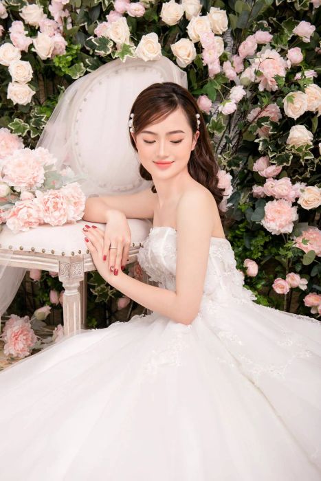 Khoảnh khắc cô dâu lộng lẫy tại Jin Wedding Studio