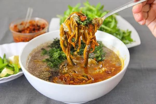 Không gian ấm cúng và sang trọng tại Lươn O Quế