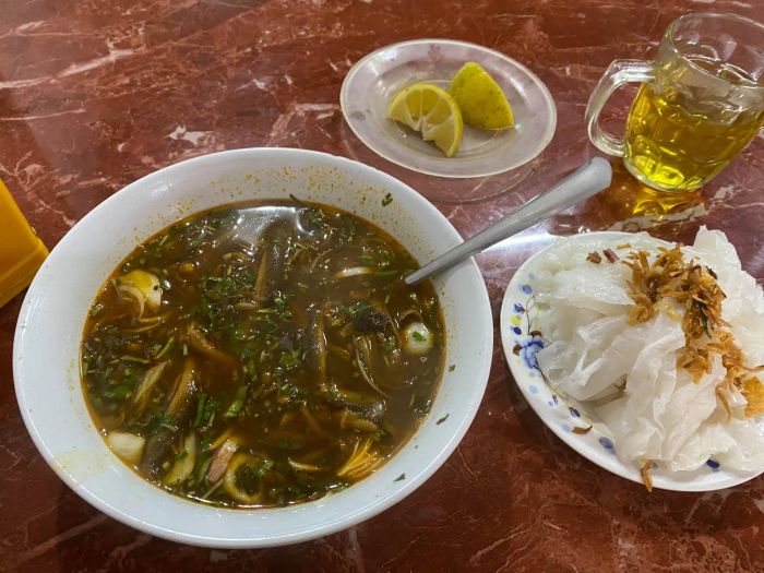 Những món ngon đặc sản tại Quán Lươn O Lý