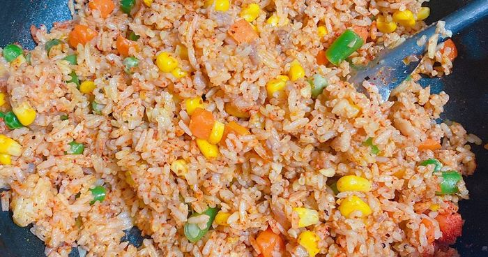 Không gian ấm cúng tại Quán Cơm A Cà